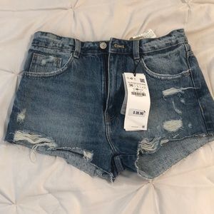 Zara high waisted distressed denim shorts